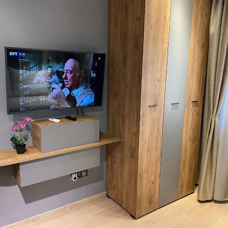 Luxury At Aristotelous Square