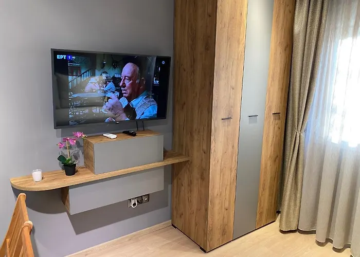 Luxury At Aristotelous Square